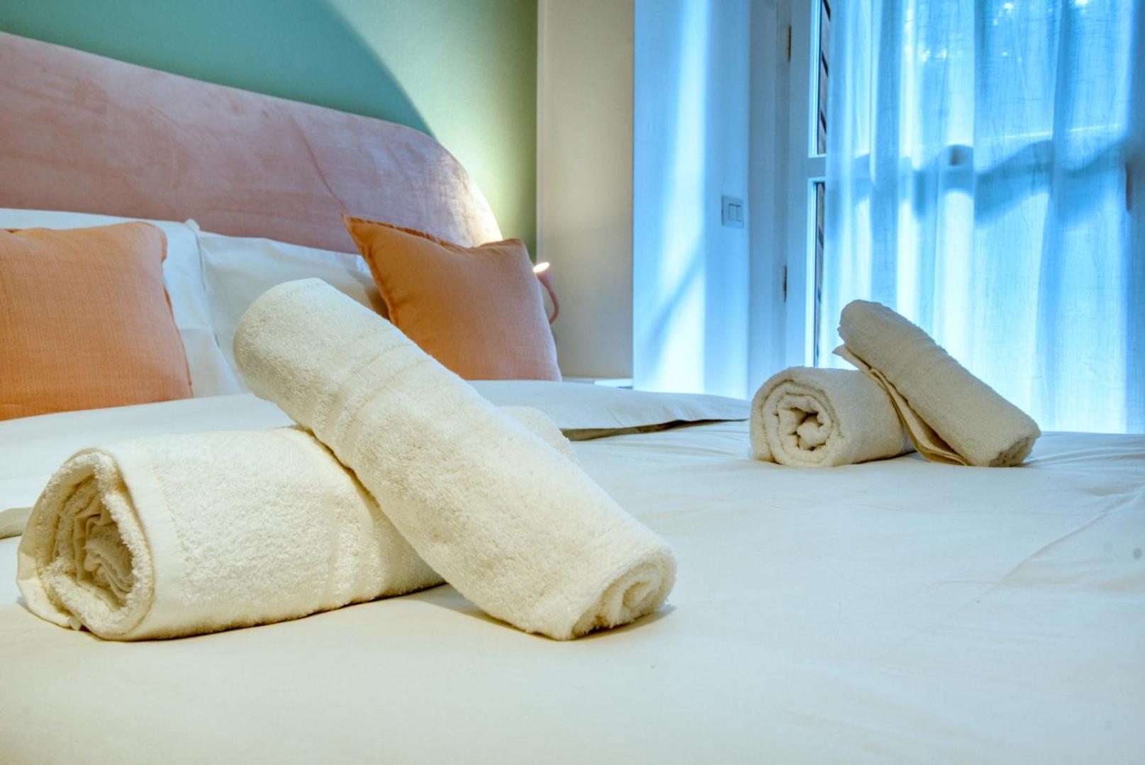Italianflat - Elegant Suites With Balcony In Navigli Milano Esterno foto