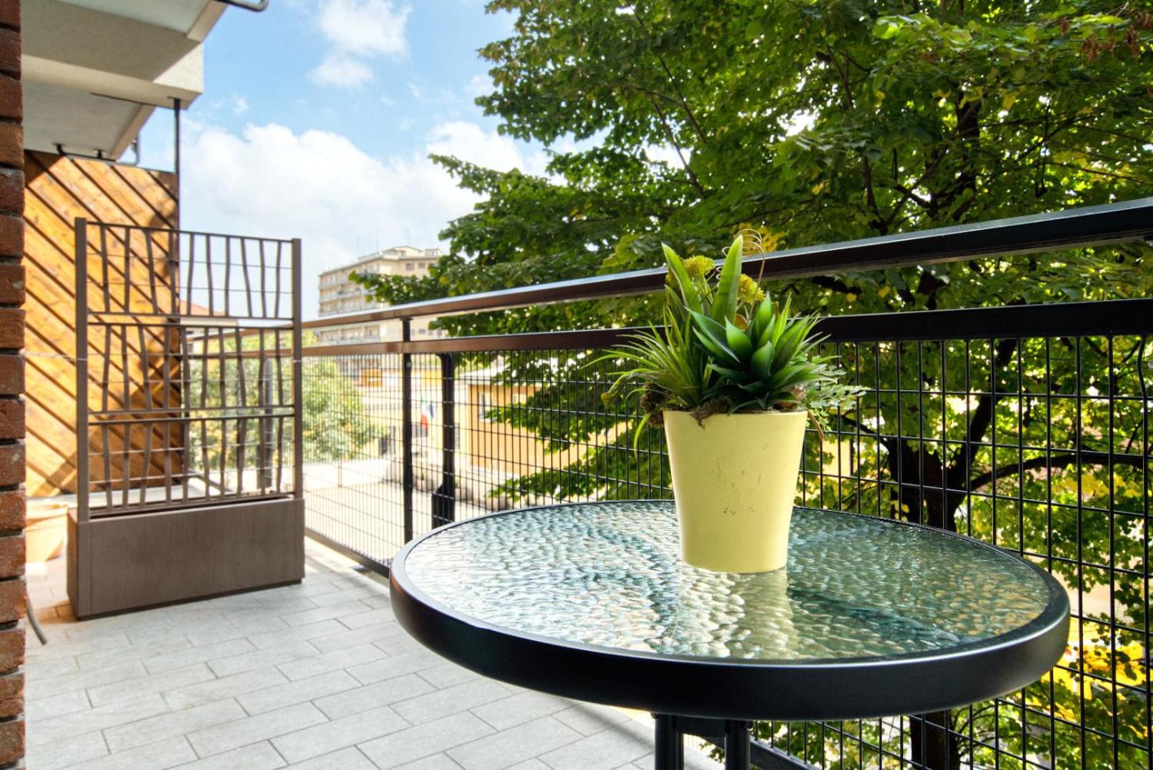 Italianflat - Elegant Suites With Balcony In Navigli Milano Esterno foto